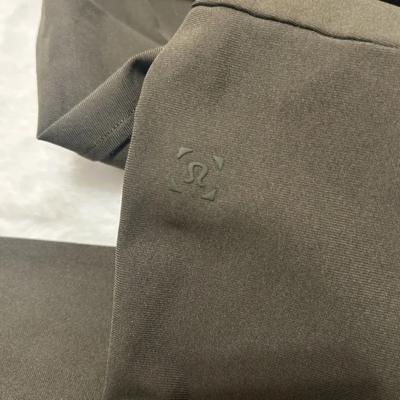 lululemon athletica olive Green Joggers sz:small - Picture 8 of 10